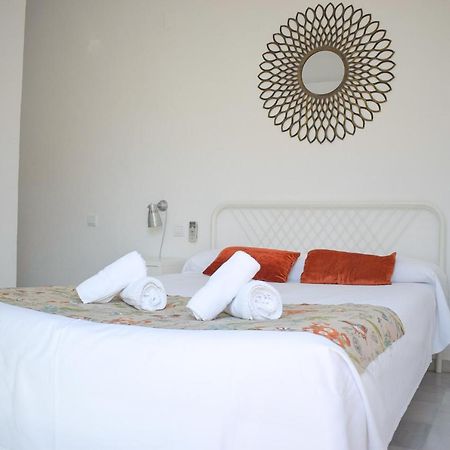 Living Sevilla Apartments Catedral Exterior foto
